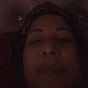 Meet your Posher, Isis